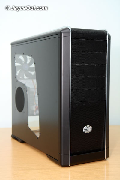 In short, I like Cooler Master CM 690 (RC-690) Chassis.
