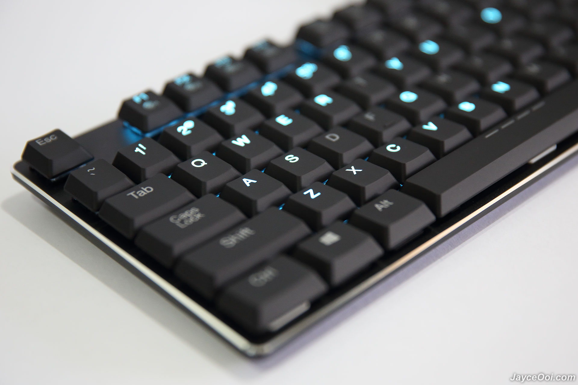 HAVIT HV-KB390L Low Profile Mechanical Keyboard Review - JayceOoi.com